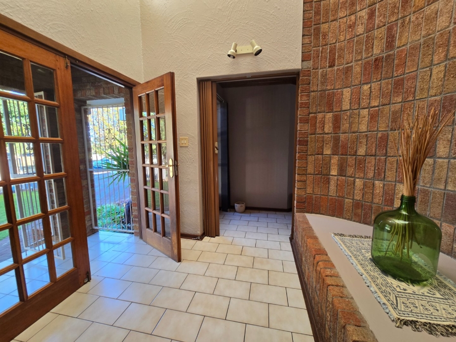 4 Bedroom Property for Sale in Universitas Ridge Free State